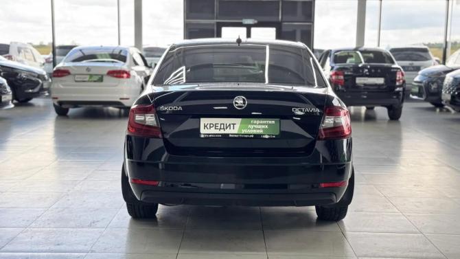 Skoda Octavia III (A7) Рестайлинг с пробегом 2018 года, цена 1 749 000 рублей, 190000 км, лифтбек, Автокод Объявления