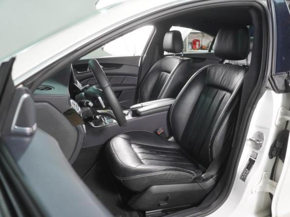 Mercedes-Benz CLS II (C218) Рестайлинг с пробегом 2015 года, цена 2 499 000 рублей, 338338 км, седан, Автокод Объявления