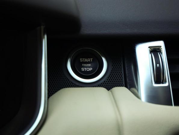 Land Rover Range Rover Sport II Рестайлинг с пробегом 2020 года, цена 6 299 000 рублей, 53447 км, внедорожник, Автокод Объявления
