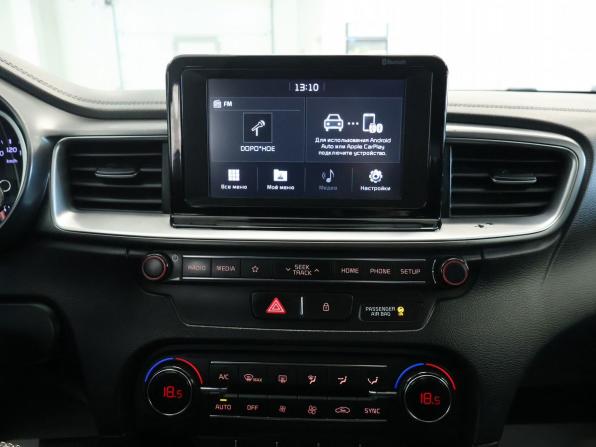 Kia Ceed III с пробегом 2019 года, цена 1 350 000 рублей, 220333 км, универсал, Автокод Объявления