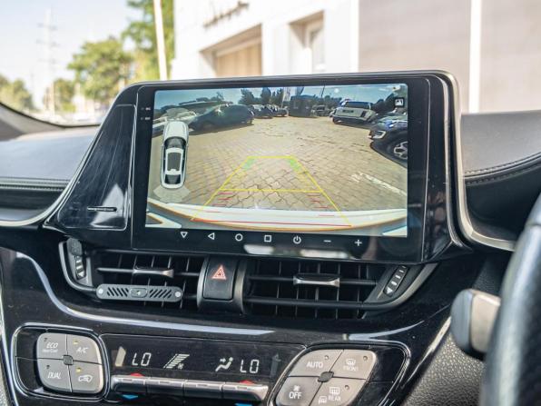 Toyota C-HR I с пробегом 2019 года, цена 2 280 000 рублей, 83795 км, внедорожник, Автокод Объявления