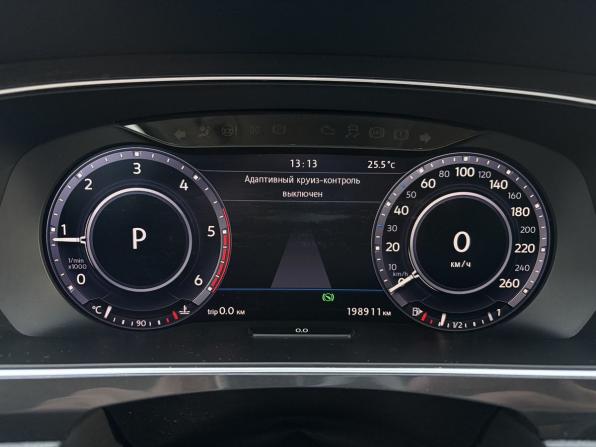 Volkswagen Tiguan II с пробегом 2017 года, цена 2 220 000 рублей, 198910 км, внедорожник, Автокод Объявления