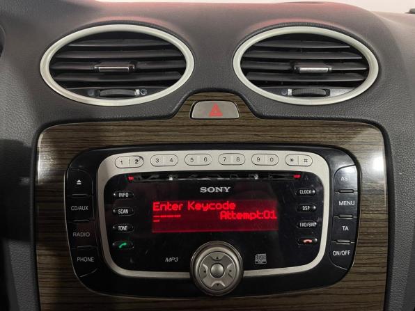 Ford Focus II Рестайлинг с пробегом 2008 года, цена 390 000 рублей, 251617 км, седан, Автокод Объявления