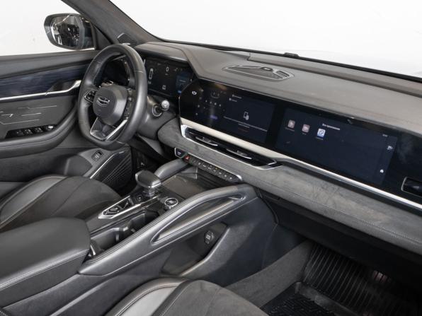 Geely Monjaro I с пробегом 2024 года, цена 3 571 100 рублей, 47318 км, внедорожник, Автокод Объявления