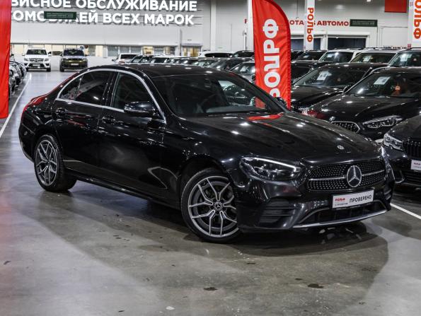 Mercedes-Benz E-Класс V (W213 S213 C238) Рестайлинг с пробегом 2021 года, цена 3 999 700 рублей, 86137 км, седан, Автокод Объявления