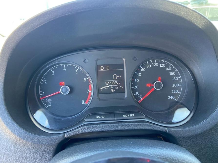 Volkswagen Polo V Рестайлинг Стерлитамак  - изображение 15