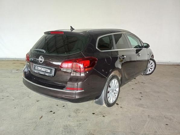 Opel Astra J Рестайлинг с пробегом 2013 года, цена 700 000 рублей, 213897 км, универсал, Автокод Объявления