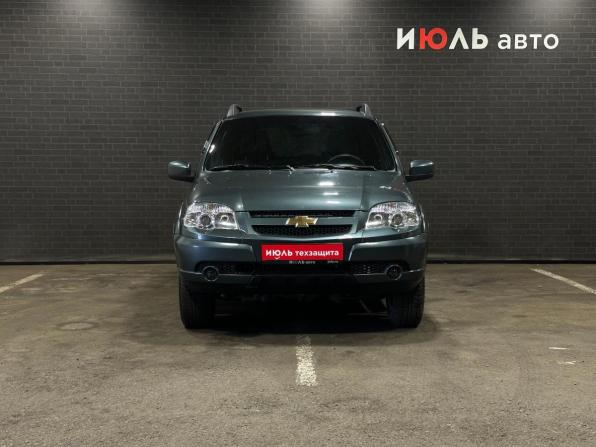 Chevrolet Niva I Рестайлинг с пробегом 2017 года, цена 860 000 рублей, 66844 км, внедорожник, Автокод Объявления