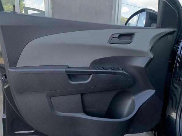 Chevrolet Aveo II с пробегом 2013 года, цена 839 000 рублей, 110391 км, хэтчбек, Автокод Объявления
