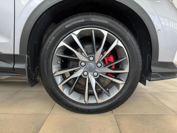 Geely Coolray I с пробегом 2023 года, цена 1 950 000 рублей, 13370 км, внедорожник, Автокод Объявления