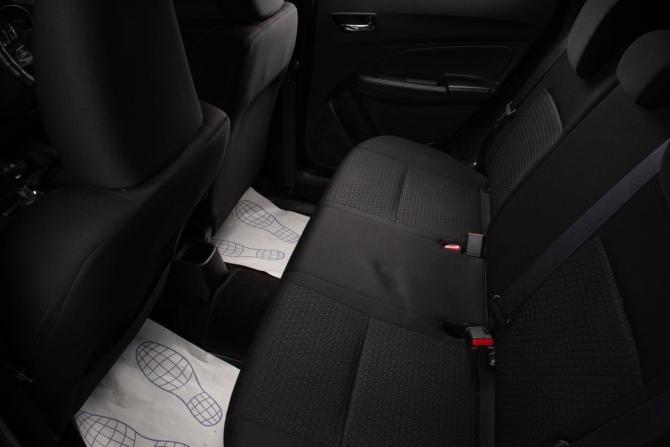 Suzuki Swift V с пробегом 2018 года, цена 1 099 000 рублей, 140000 км, хэтчбек, Автокод Объявления