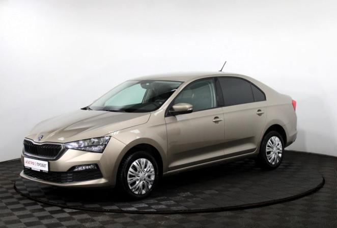 Skoda Rapid II с пробегом 2022 года, цена 1 690 000 рублей, 46344 км, лифтбек, Автокод Объявления
