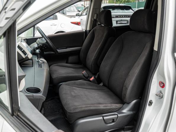 Honda Freed I Рестайлинг 2 с пробегом 2015 года, цена 1 230 000 рублей, 179009 км, компактвэн, Автокод Объявления