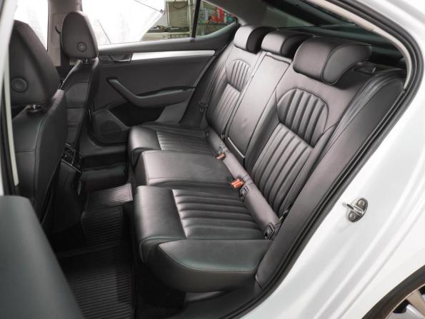 Skoda Superb III с пробегом 2019 года, цена 2 129 000 рублей, 91411 км, лифтбек, Автокод Объявления