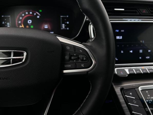 Geely Atlas Pro с пробегом 2023 года, цена 2 299 000 рублей, 15438 км, внедорожник, Автокод Объявления