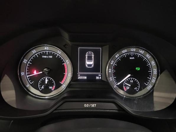 Skoda Octavia III (A7) Рестайлинг с пробегом 2017 года, цена 1 499 000 рублей, 203387 км, лифтбек, Автокод Объявления