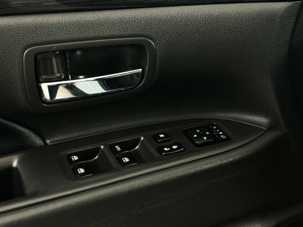 Mitsubishi Outlander III Рестайлинг 2 с пробегом 2015 года, цена 1 530 000 рублей, 149093 км, внедорожник, Автокод Объявления