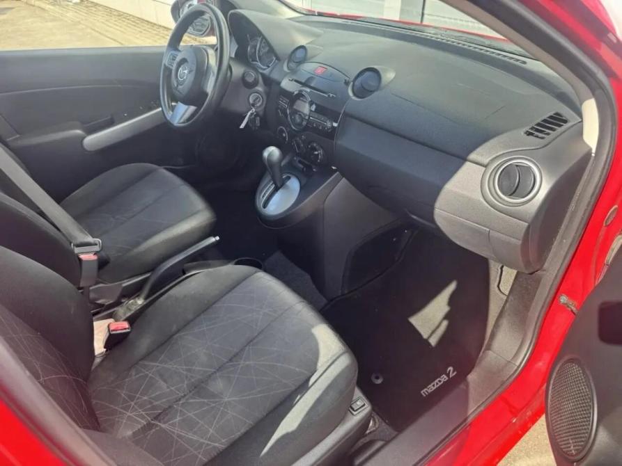 Mazda 2 II Рестайлинг (DE2) Москва  - изображение 12