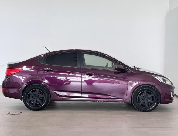 Hyundai Solaris I с пробегом 2011 года, цена 665 000 рублей, 170286 км, седан, Автокод Объявления