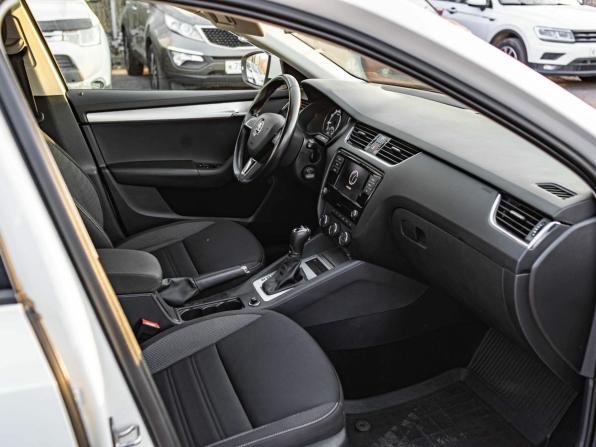 Skoda Octavia III (A7) Рестайлинг с пробегом 2020 года, цена 1 866 000 рублей, 61666 км, лифтбек, Автокод Объявления