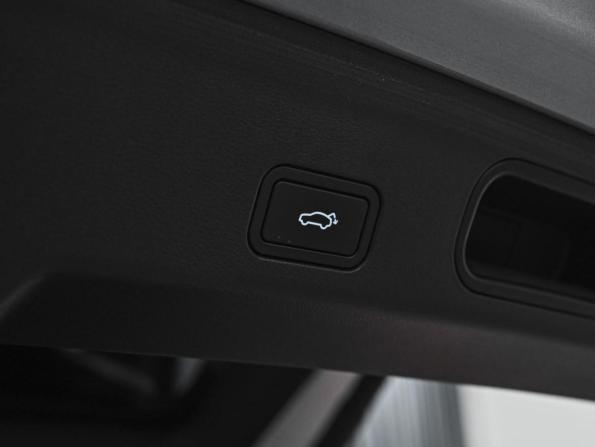 Geely Atlas II с пробегом 2024 года, цена 2 724 000 рублей, 19903 км, внедорожник, Автокод Объявления