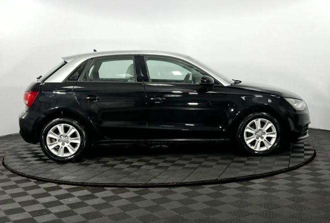 Audi A1 I (8X) с пробегом 2012 года, цена 1 000 000 рублей, 212287 км, хэтчбек, Автокод Объявления