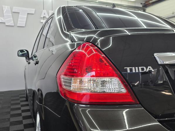 Nissan Tiida I Рестайлинг с пробегом 2013 года, цена 865 000 рублей, 183900 км, седан, Автокод Объявления