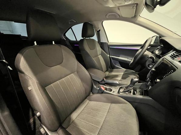 Skoda Octavia III (A7) Рестайлинг с пробегом 2019 года, цена 2 099 000 рублей, 147406 км, лифтбек, Автокод Объявления