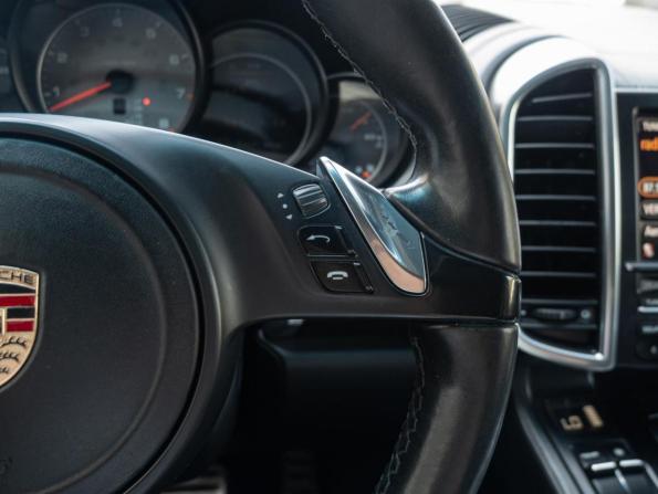 Porsche Cayenne II (958) с пробегом 2011 года, цена 1 800 000 рублей, 253197 км, внедорожник, Автокод Объявления