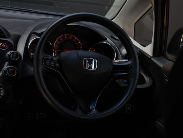 Honda Fit II с пробегом 2012 года, цена 800 000 рублей, 136941 км, хэтчбек, Автокод Объявления