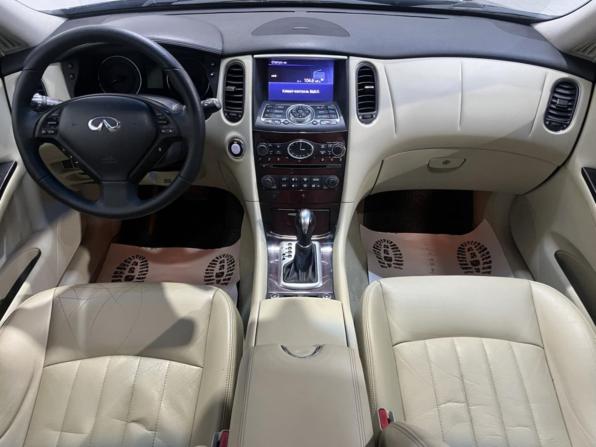 Infiniti QX50 I Рестайлинг с пробегом 2016 года, цена 2 257 000 рублей, 175944 км, внедорожник, Автокод Объявления
