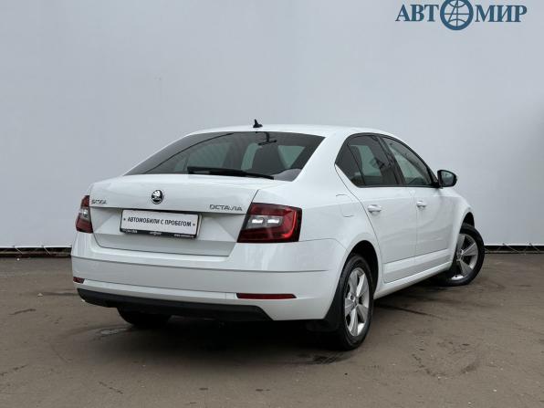 Skoda Octavia III (A7) Рестайлинг с пробегом 2019 года, цена 1 990 000 рублей, 70111 км, лифтбек, Автокод Объявления