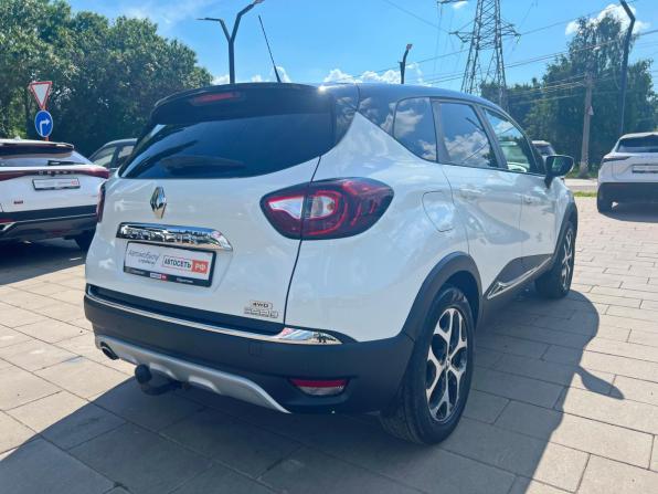 Renault Kaptur I с пробегом 2017 года, цена 1 505 000 рублей, 163462 км, внедорожник, Автокод Объявления