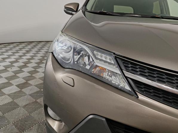 Toyota RAV4 IV (XA40) с пробегом 2014 года, цена 1 799 000 рублей, 232105 км, внедорожник, Автокод Объявления