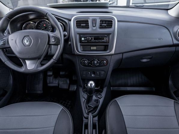 Renault Sandero II с пробегом 2018 года, цена 992 200 рублей, 96369 км, хэтчбек, Автокод Объявления