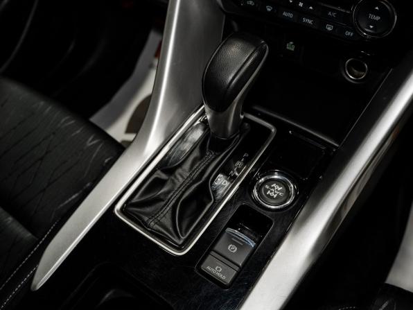 Mitsubishi Eclipse Cross I с пробегом 2018 года, цена 2 250 000 рублей, 49255 км, внедорожник, Автокод Объявления