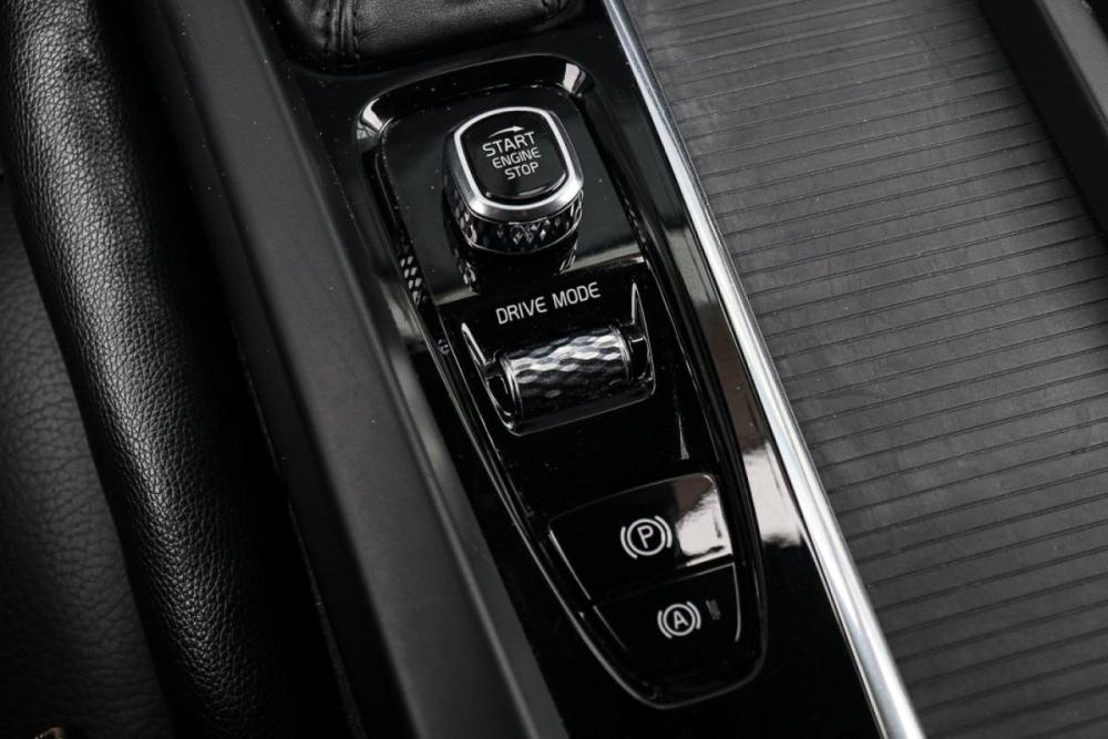 Volvo XC60 II Москва  - изображение 18