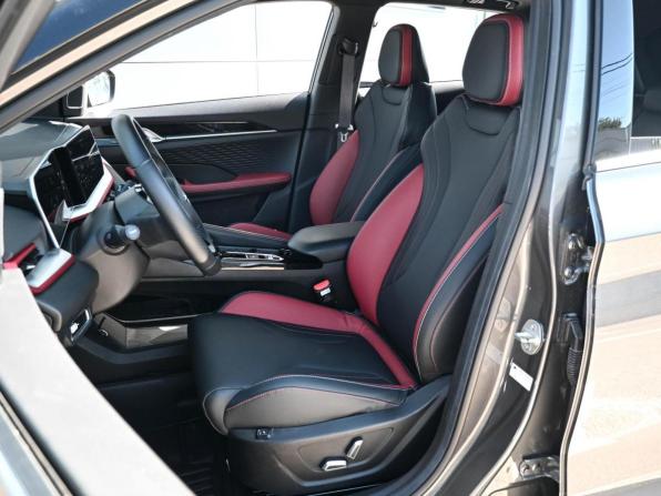 Geely Coolray I Рестайлинг с пробегом 2024 года, цена 2 049 000 рублей, 44699 км, внедорожник, Автокод Объявления