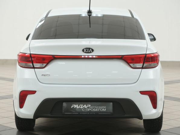 Kia Rio IV с пробегом 2018 года, цена 1 025 000 рублей, 98097 км, седан, Автокод Объявления