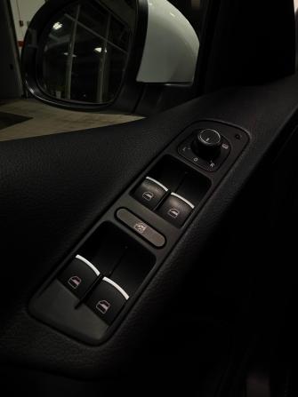 Volkswagen Tiguan I Рестайлинг с пробегом 2015 года, цена 1 949 000 рублей, 138477 км, внедорожник, Автокод Объявления