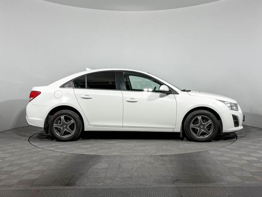 Chevrolet Cruze I Рестайлинг Санкт-Петербург  - изображение 4