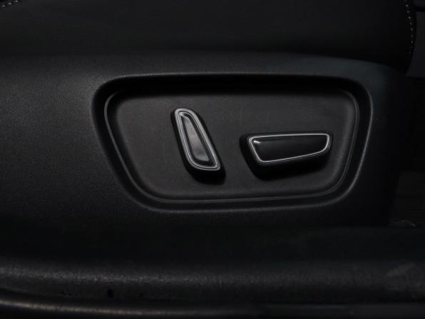Toyota Camry IX (XV80) China Market с пробегом 2025 года, цена 3 659 000 рублей, 14850 км, седан, Автокод Объявления