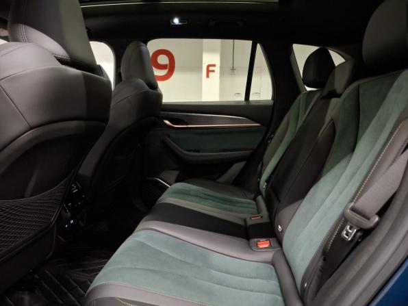 Geely Xingyue L I с пробегом 2024 года, цена 3 350 000 рублей, 32786 км, внедорожник, Автокод Объявления