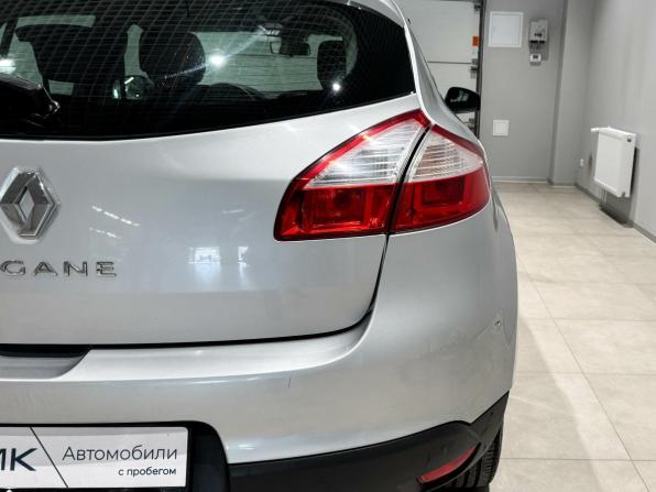 Renault Megane III с пробегом 2011 года, цена 587 320 рублей, 153803 км, хэтчбек, Автокод Объявления