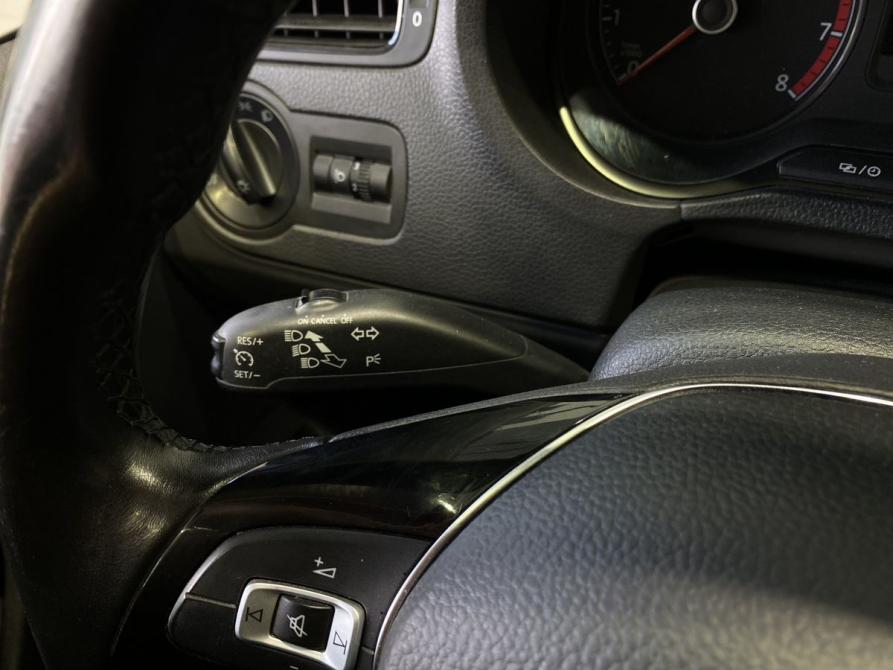 Volkswagen Polo V Рестайлинг Ростов-на-Дону  - изображение 15