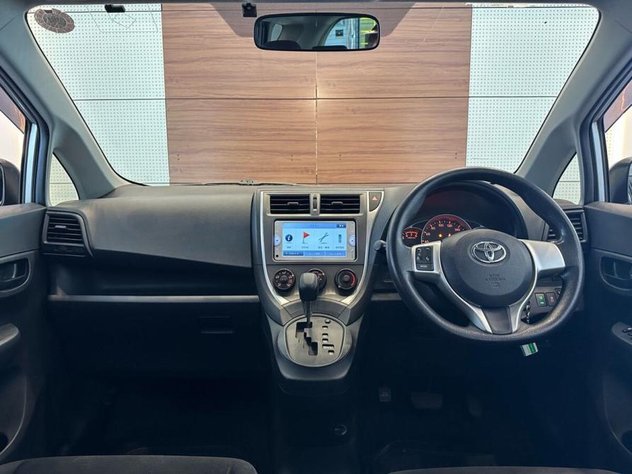 Toyota Ractis II Челябинск  - изображение 8
