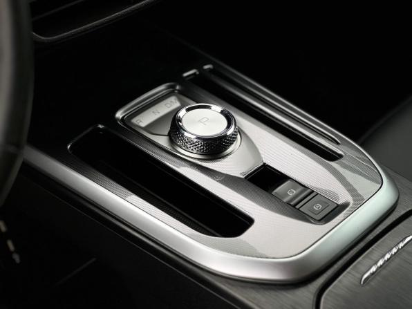 Haval Jolion I с пробегом 2023 года, цена 2 150 000 рублей, 30539 км, внедорожник, Автокод Объявления
