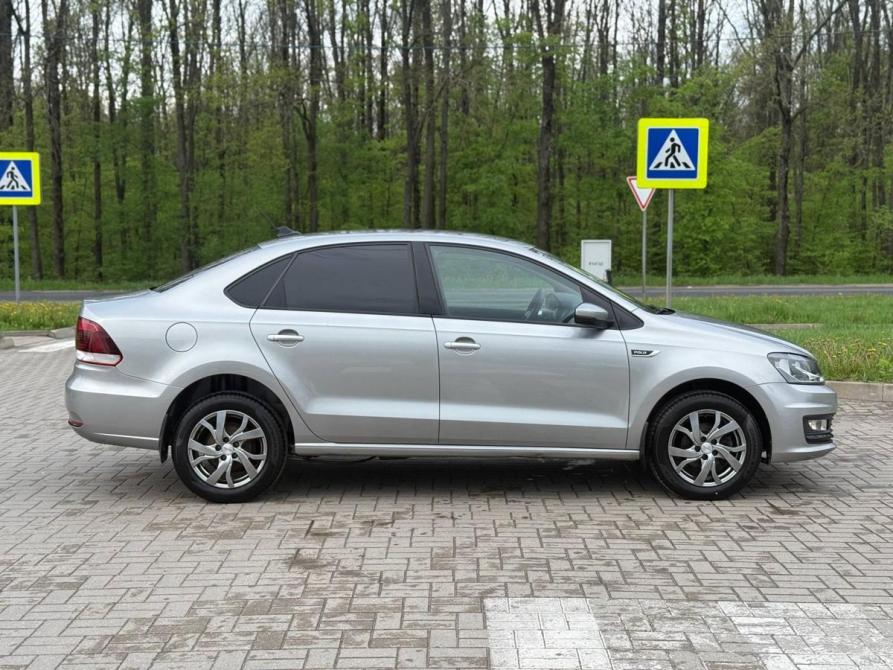 Volkswagen Polo V Рестайлинг Курск  - изображение 4