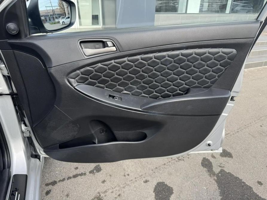 Hyundai Solaris I Рестайлинг Краснодар  - изображение 16