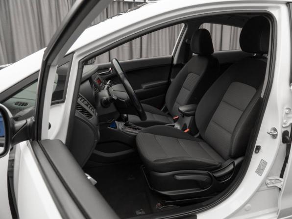 Kia Cerato III с пробегом 2015 года, цена 1 490 000 рублей, 54896 км, седан, Автокод Объявления